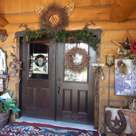Idle Spurs Log Cabin Bed & Breakfast Black Diamond Exteriör bild