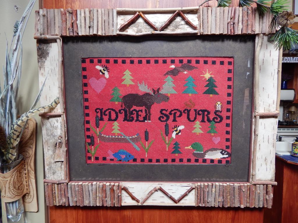 Idle Spurs Log Cabin Bed & Breakfast Black Diamond Exteriör bild