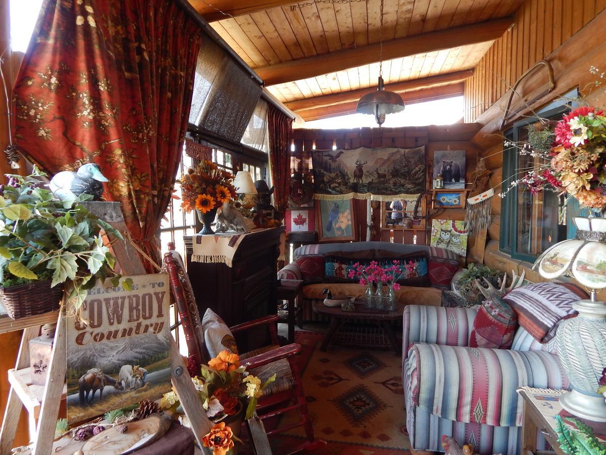 Idle Spurs Log Cabin Bed & Breakfast Black Diamond Exteriör bild